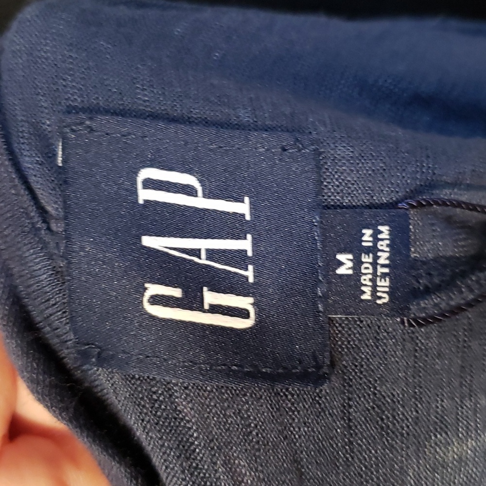 NWT- GAP NAVY BLUE LONG SLEEVE SCOOP NECK TEE SIZE MEDIUM - Picture 6 of 12